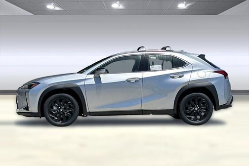 Iridium 2026 Lexus UX 300h Base