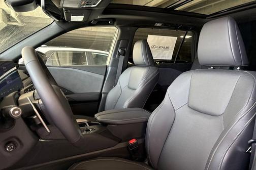 Wind Chill Pearl 2026 Lexus TX 350 Premium