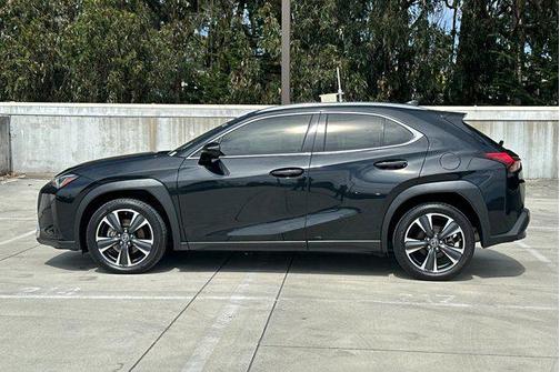 2022 Lexus UX 200 Base
