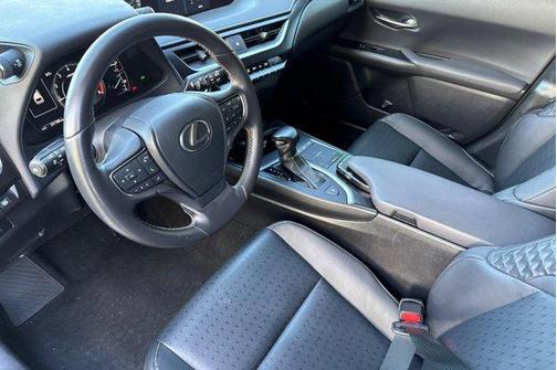 2022 Lexus UX 200 Base