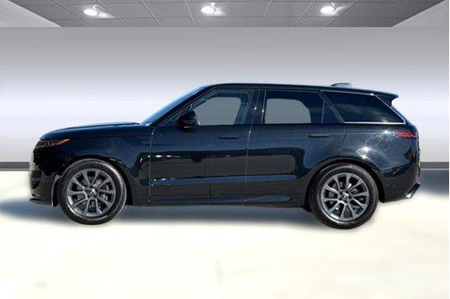 2024 Land Rover Range Rover Sport SE