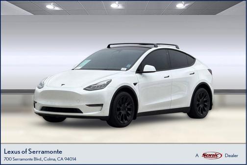 Pearl White Multi-Coat 2021 Tesla Model Y Long Range Dual Motor All-Wheel Drive