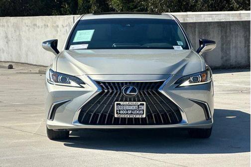 2023 Lexus ES 350 Base