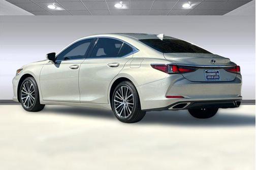 2023 Lexus ES 350 Base