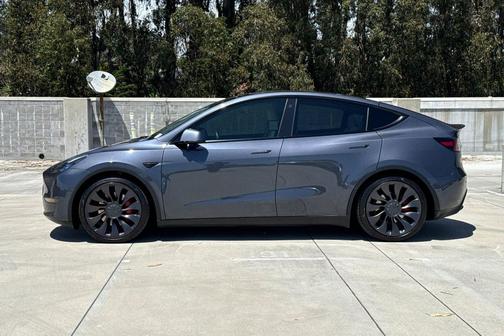 Gray 2021 Tesla Model Y Performance Dual Motor All-Wheel Drive