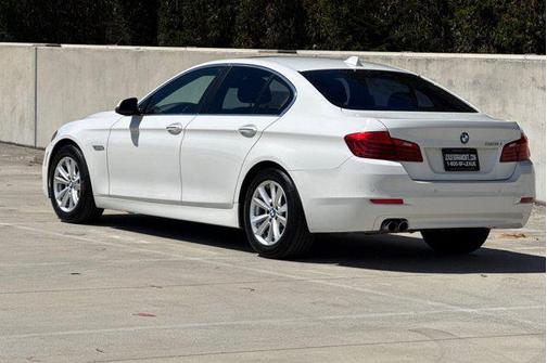 2015 BMW 528 528i