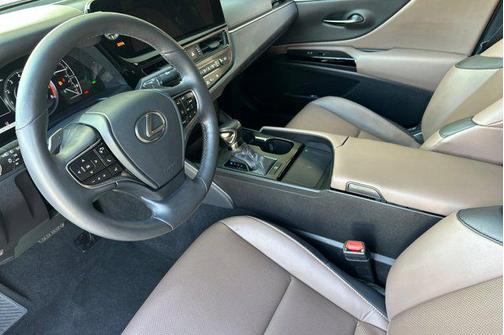 2024 Lexus ES 350 Base