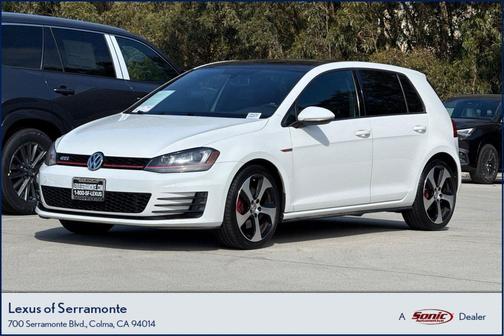 Pure White 2016 Volkswagen Golf GTI 2.0T SE 4-Door
