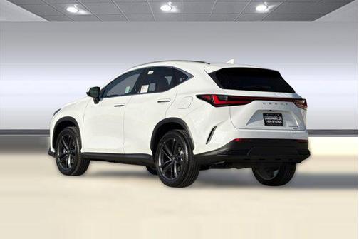 2026 Lexus NX 450h+ Luxury