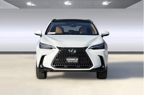 2026 Lexus NX 450h+ Luxury