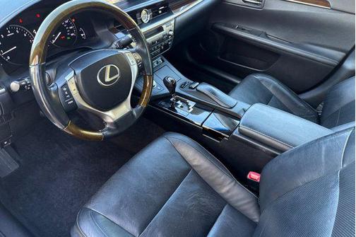 2013 Lexus ES 350 Base
