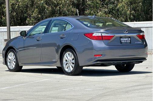 Nebula Gray Pearl 2013 Lexus ES 300h Base