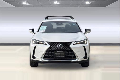 Eminent White Pearl 2025 Lexus UX 300h Base