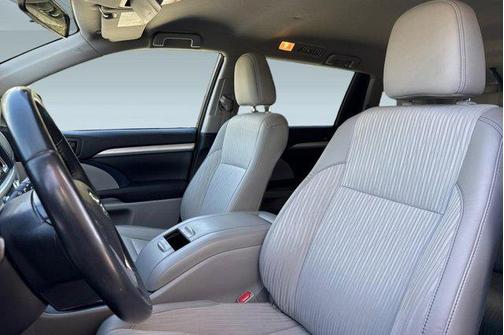 Nautical Blue Metallic 2015 Toyota Highlander LE Plus