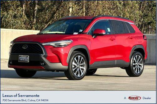 2024 Toyota Corolla Cross XLE