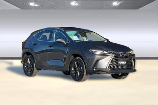 2025 Lexus NX 450h+ Luxury