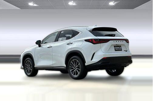 2026 Lexus NX 450h+ Premium