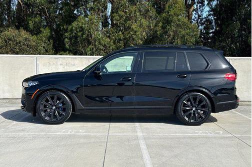 Jet Black 2021 BMW X7 xDrive40i