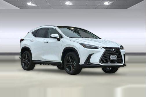 2026 Lexus NX 450h+ Luxury