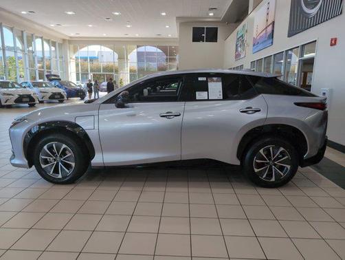2025 Lexus RZ 450e RZ 450e Premium