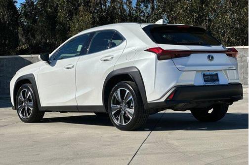 2025 Lexus UX 300h Base
