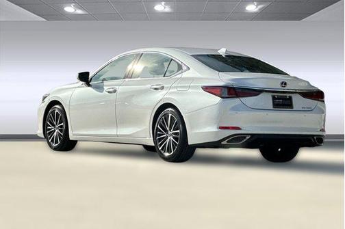 2025 Lexus ES 350 Base