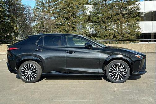 2024 Lexus RZ 300e Premium