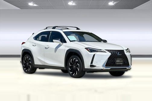Eminent White Pearl 2024 Lexus UX 250h Base
