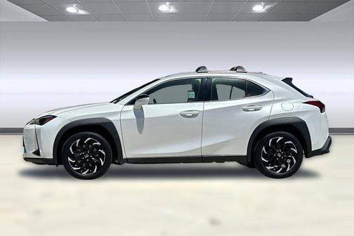 Eminent White Pearl 2024 Lexus UX 250h Base