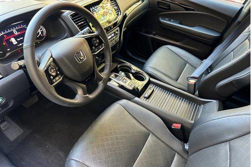 2022 Honda Passport AWD Elite