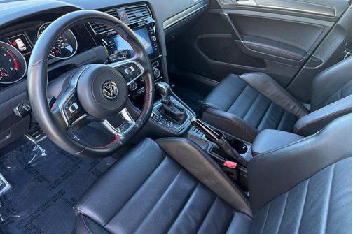 2018 Volkswagen Golf GTI 2.0T S 4-Door