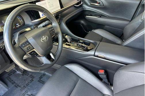 Bronze Age/Black 2024 Toyota Crown Platinum