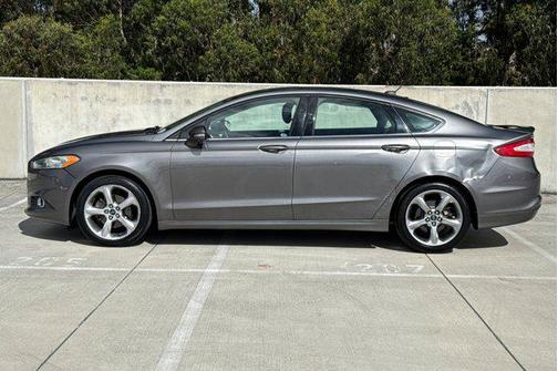 STERLING GRAY METALLIC 2014 Ford Fusion SE