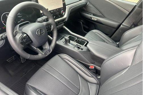 2026 Lexus TX 500h F SPORT Premium