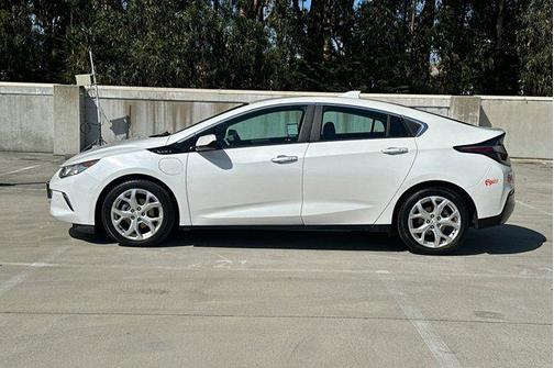2017 Chevrolet Volt Premier
