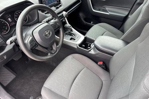 White 2022 Toyota RAV4 XLE