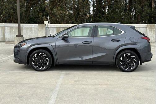 2023 Lexus UX 250h Base