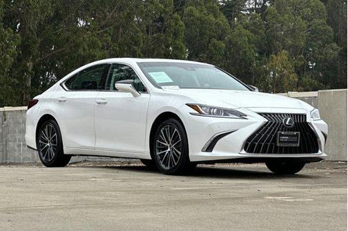 2023 Lexus ES 350 Base
