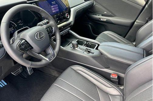 2026 Lexus TX 500h F SPORT Premium