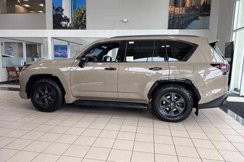 Earth 2026 Lexus LX 700h Overtrail