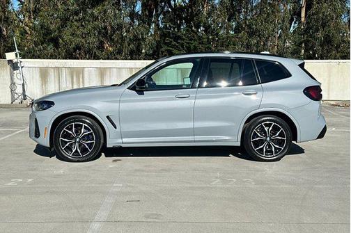 2023 BMW X3 M40i