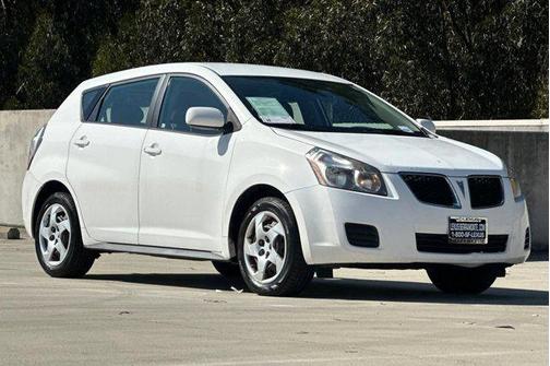 2010 Pontiac Vibe Base