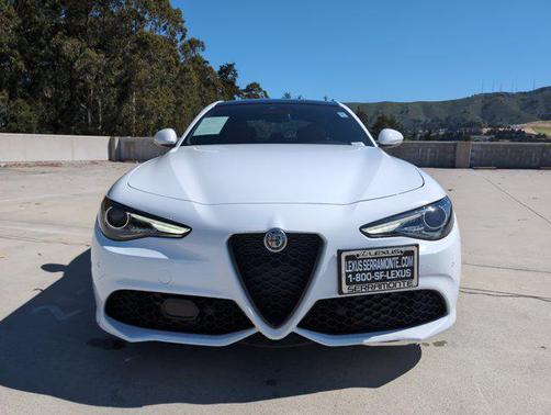 2022 Alfa Romeo Giulia Sprint