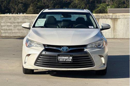 2017 Toyota Camry Hybrid XLE