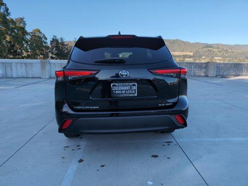 2024 Toyota Highlander XLE