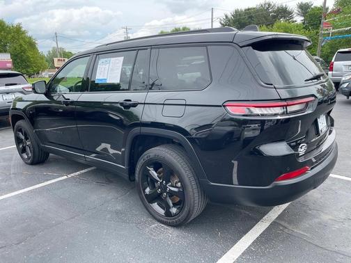 2021 Jeep Grand Cherokee L Laredo