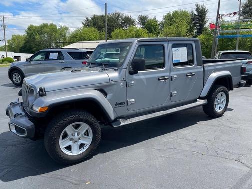 2021 Jeep Gladiator Sport
