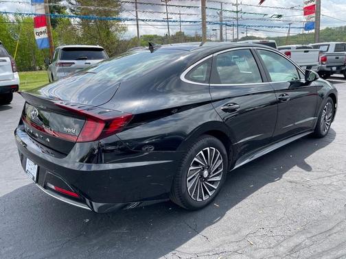 2023 Hyundai SONATA Hybrid SEL