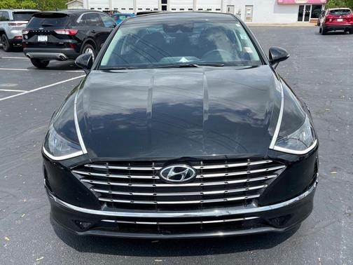 2023 Hyundai SONATA Hybrid SEL