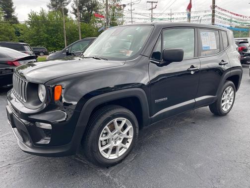 2023 Jeep Renegade Latitude